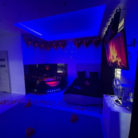Mp Apartament Bialystok Jacuzzi 外观 照片