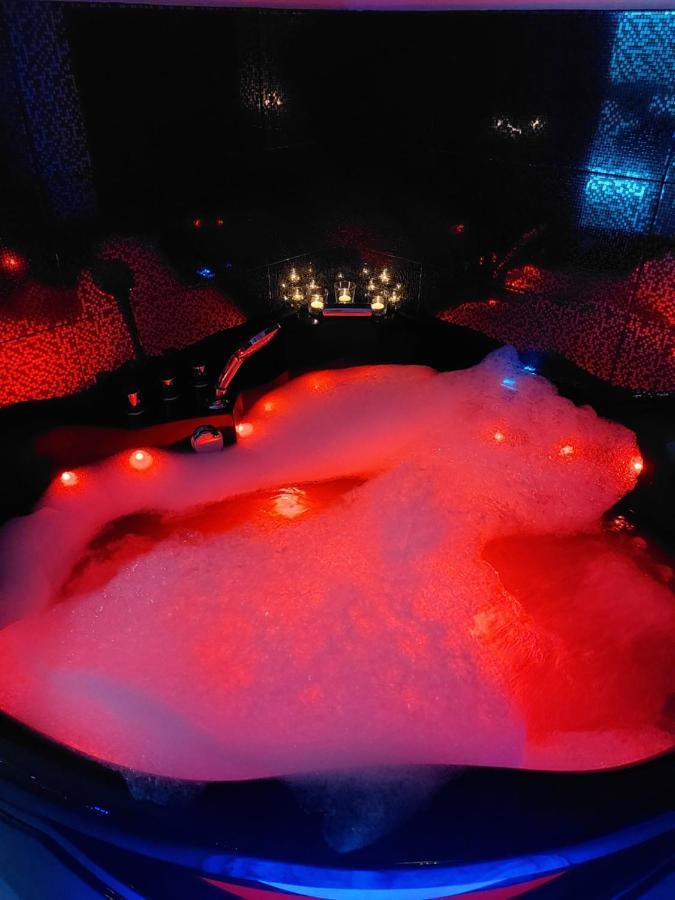 Mp Apartament Bialystok Jacuzzi 外观 照片