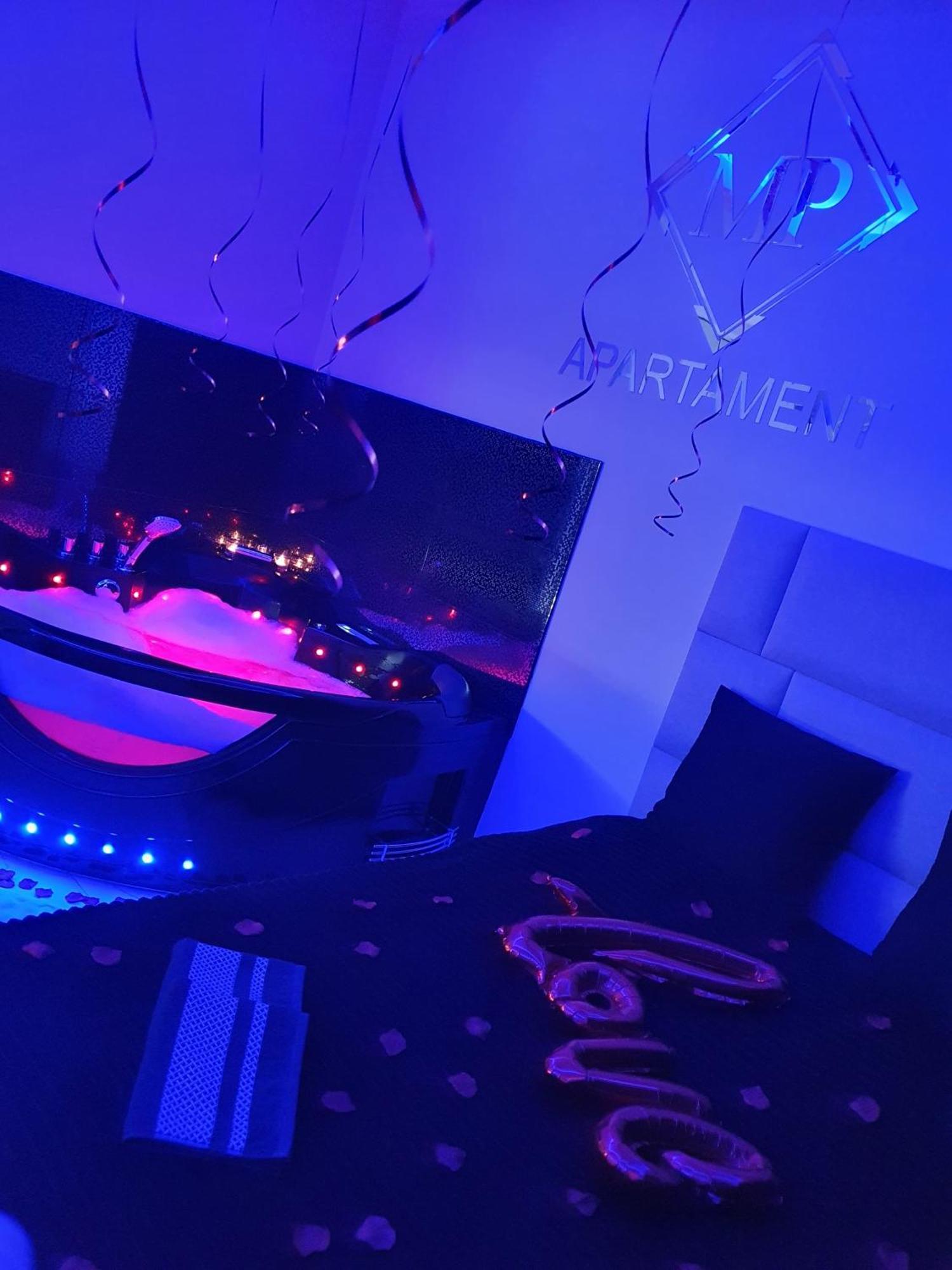 Mp Apartament Bialystok Jacuzzi 外观 照片