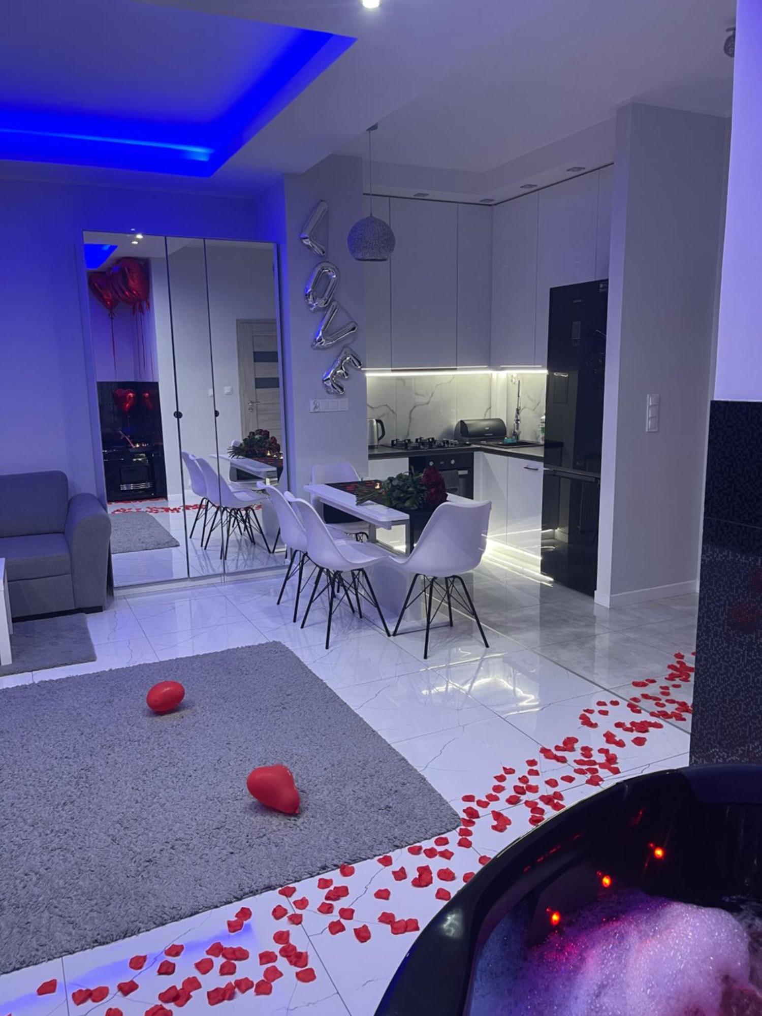 Mp Apartament Bialystok Jacuzzi 外观 照片